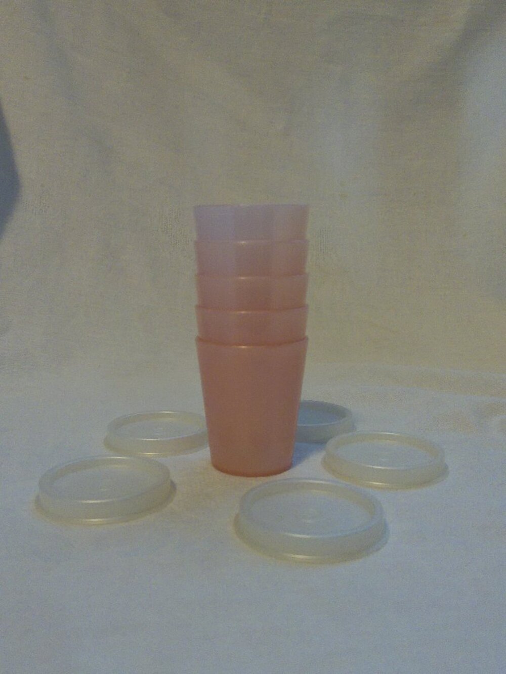 Tupperware Midgets 2 oz Light Pink w/White Pearl Seals Set of 5 EUC